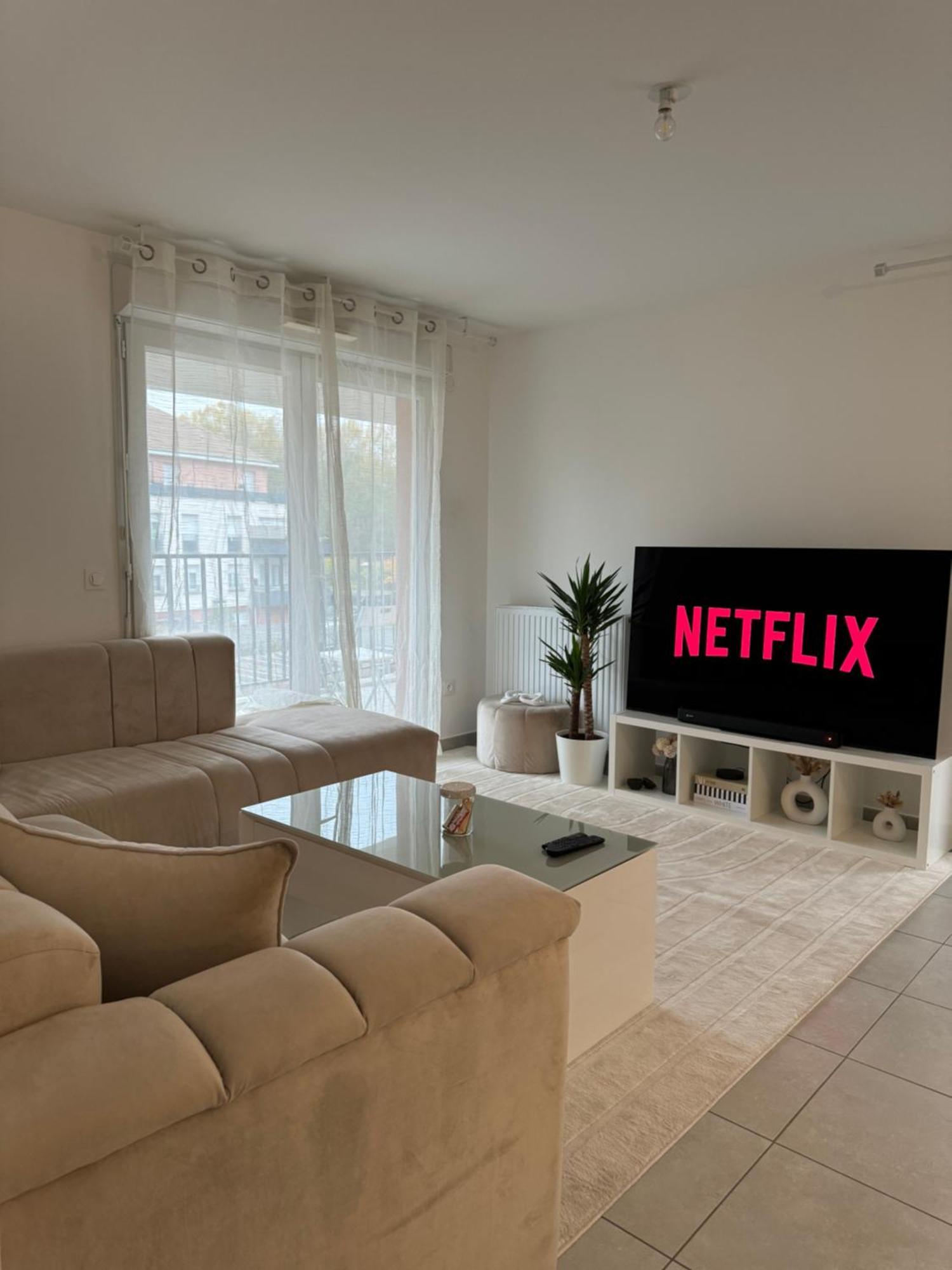 Superbe Appartement - Near Paris Corbeil-Essonnes Exteriör bild